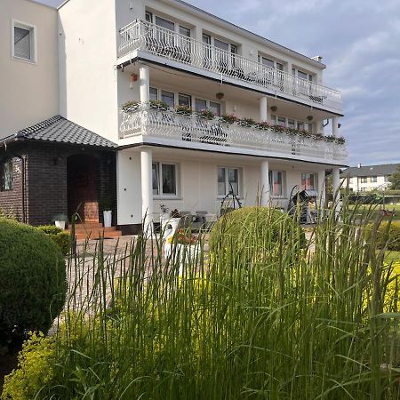 Villa Marlena-POKOJE OZONOWANE Ustronie Morskie Dış mekan fotoğraf